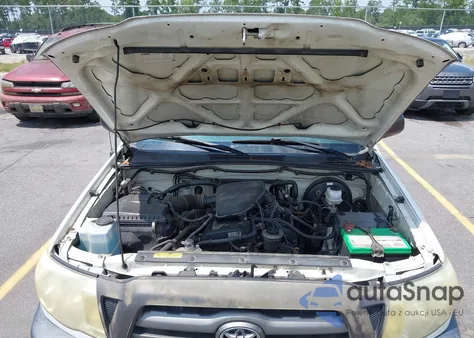 2010 Toyota Tacoma z USA, uszkodzony, nr VIN 5TENX4CN4AZ744606